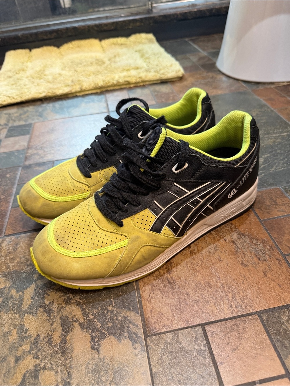 Asics Yellow and Black Gel-Lyte Running Sneakers